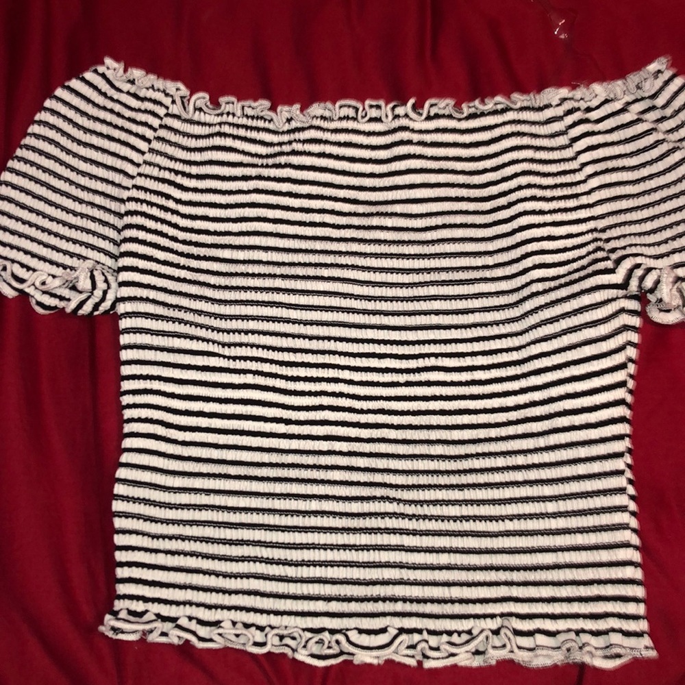 Off the shoulder shirt (little cropped)